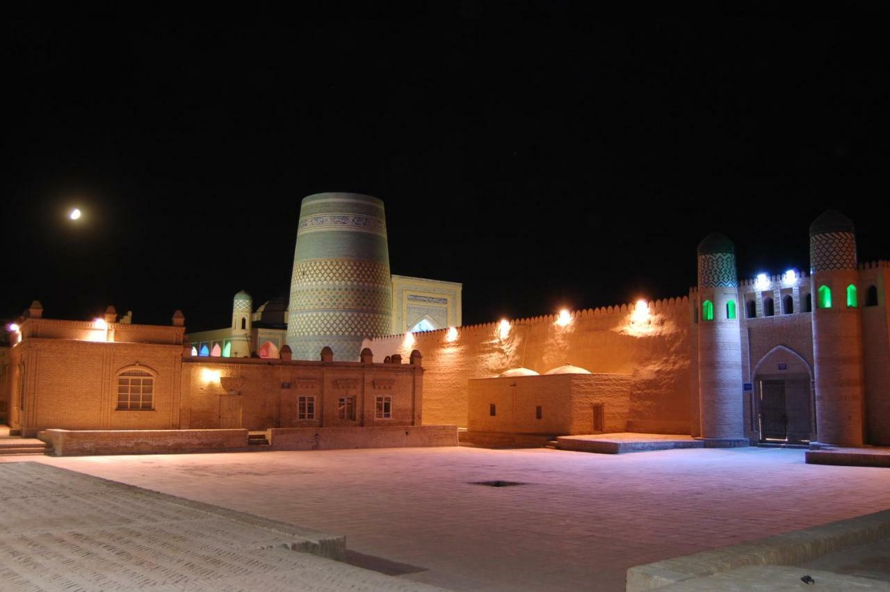 Erkin Palace Hotel Khiva Bagian luar foto
